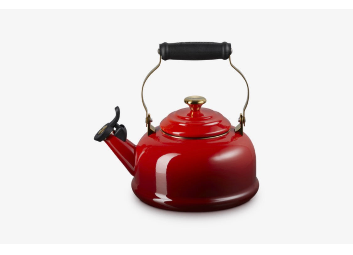 Whistling Teakettle with Gold Knob